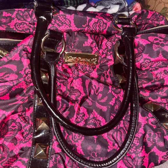 Betsey Johnson - Picture 1 of 4